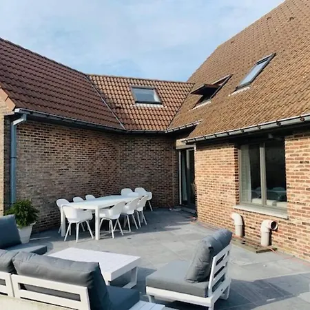 Sandnest Villa